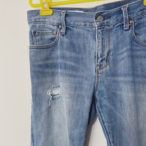 GAP | 1969 The Sexy Boyfriend Jean | Size 26 Regular - Picture 3 of 4